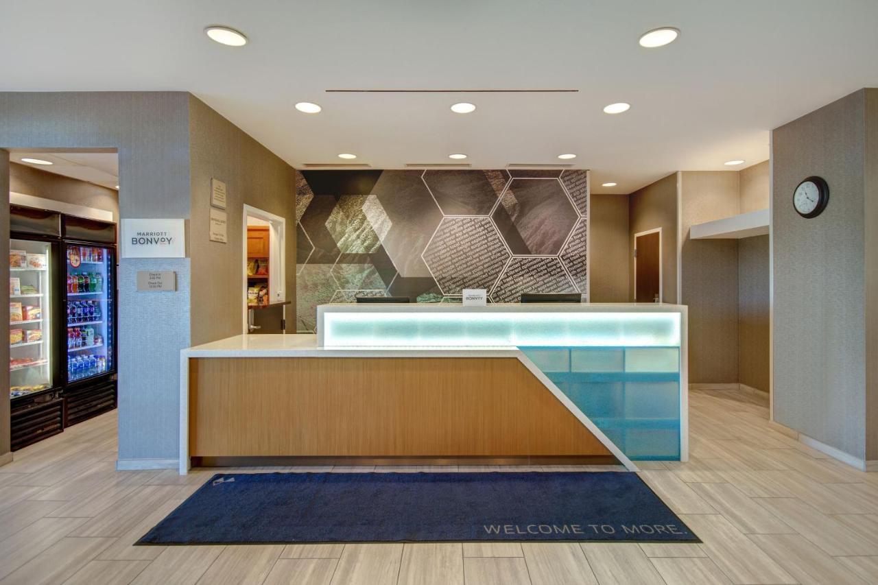 Kearsarge Springhill Suites Erie מראה חיצוני תמונה