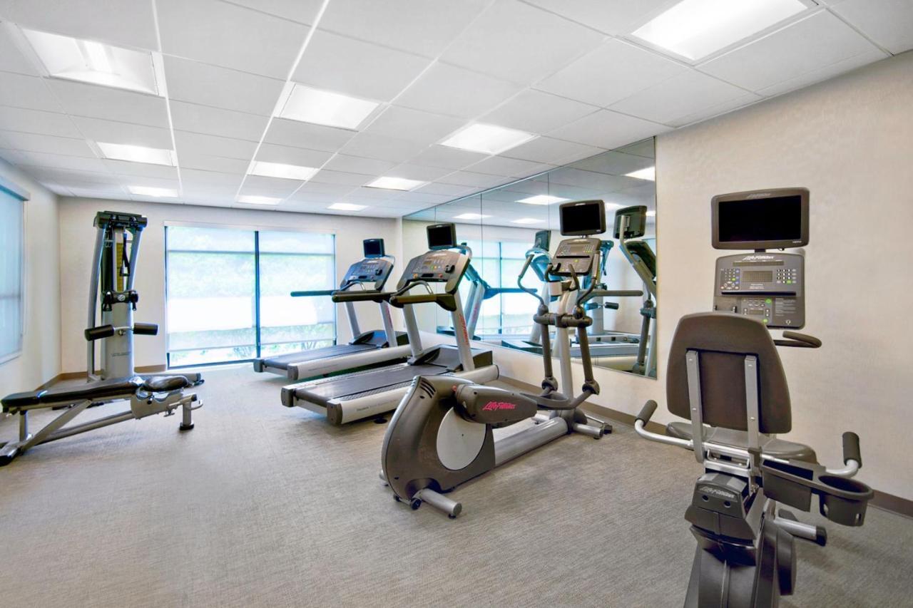 Kearsarge Springhill Suites Erie מראה חיצוני תמונה