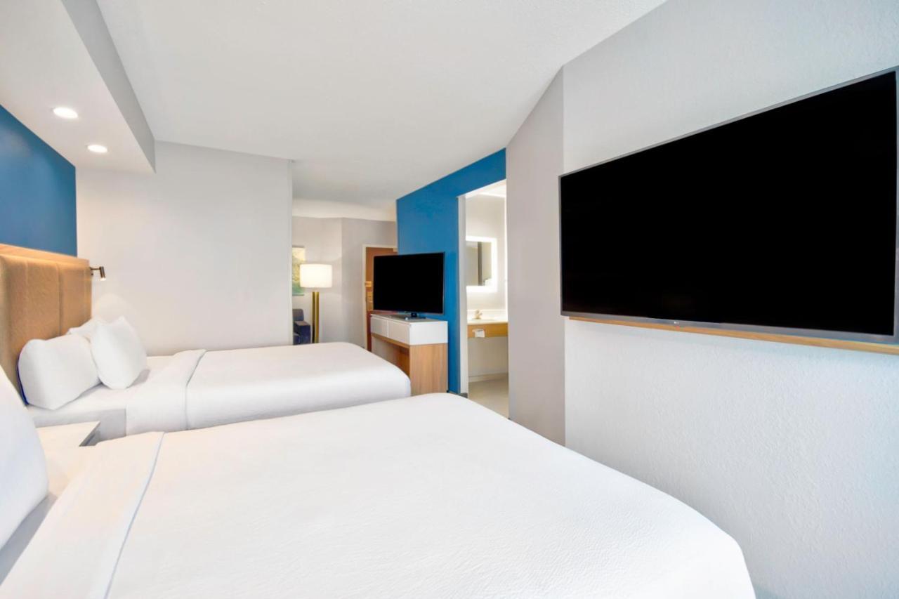 Kearsarge Springhill Suites Erie מראה חיצוני תמונה